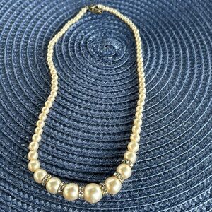 Vintage Pearl inspired necklace